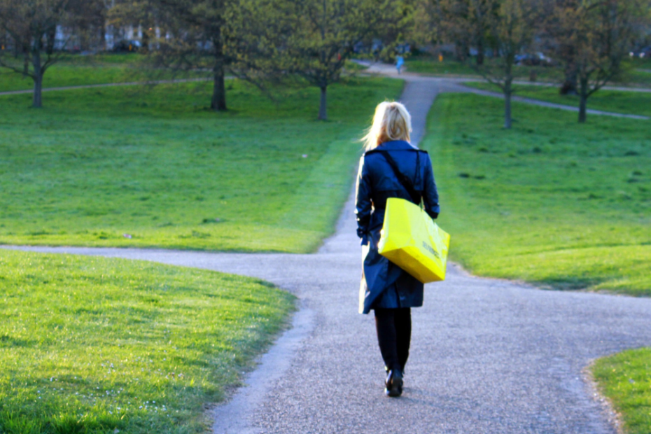 Veränderung - πάντα ῥεῖ - „Alles fließt und nichts bleibt; es gibt nur ein ewiges Werden und Wandeln.“ (Heraklit/Platon) 11 Veränderung